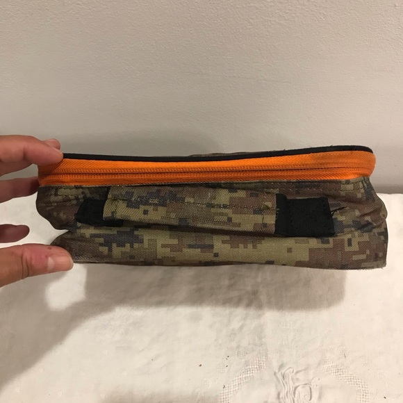 Puma khaki and orange handle lunch bag. Good used condition. - Picture 4 of 11